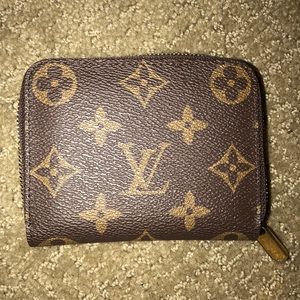 Louis Vuitton zippy Wallet monogram canvas